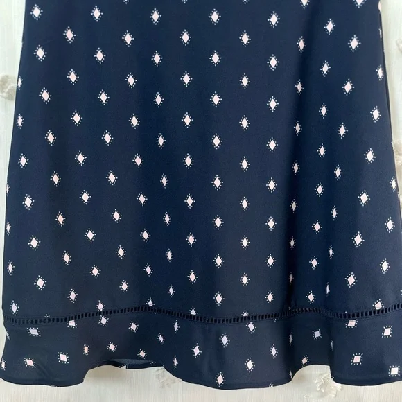 LOFT Women’s Navy A-Line Skirt with Pink Diamond Pattern Size XSP - Picture 4 of 9
